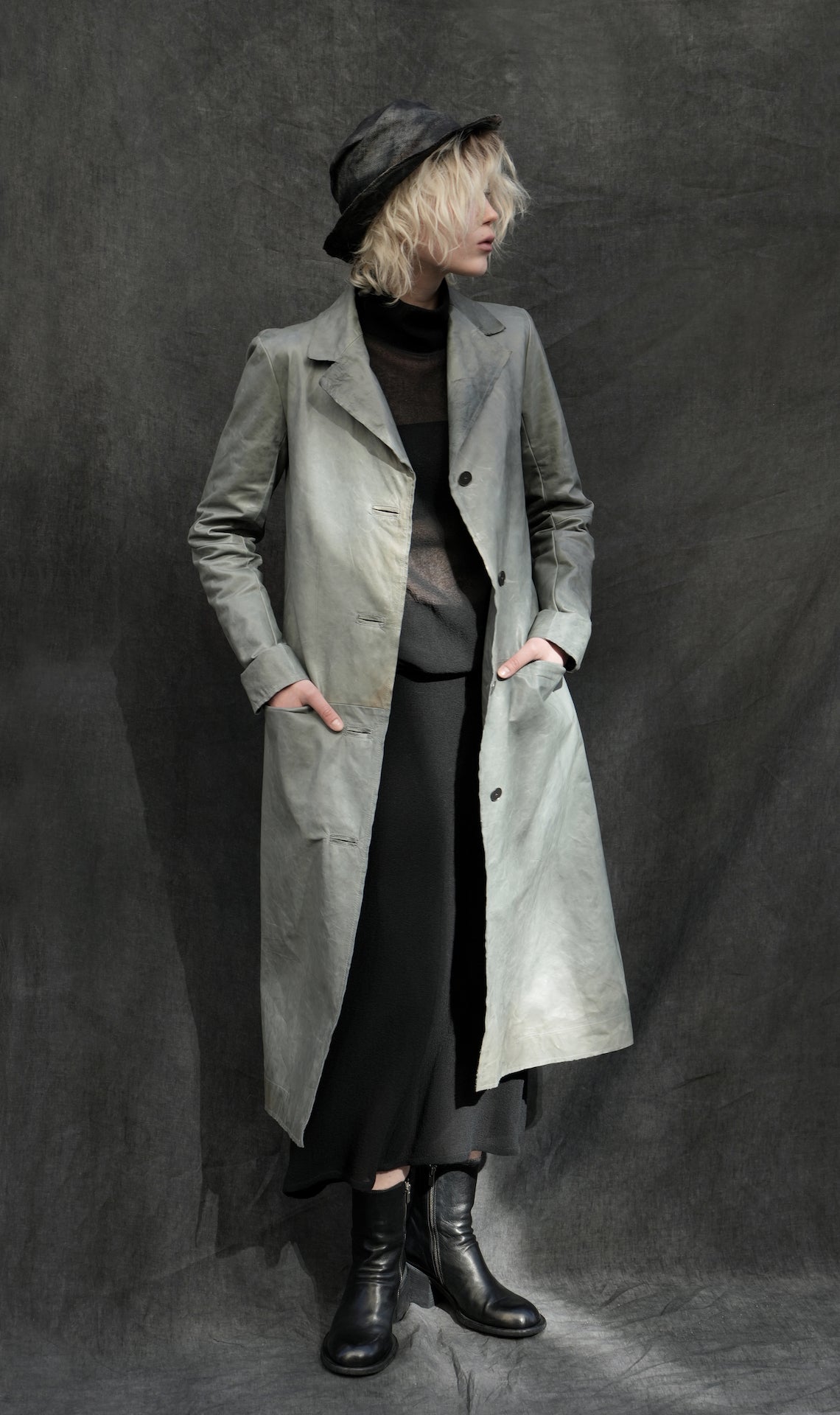 COAT UGGLA