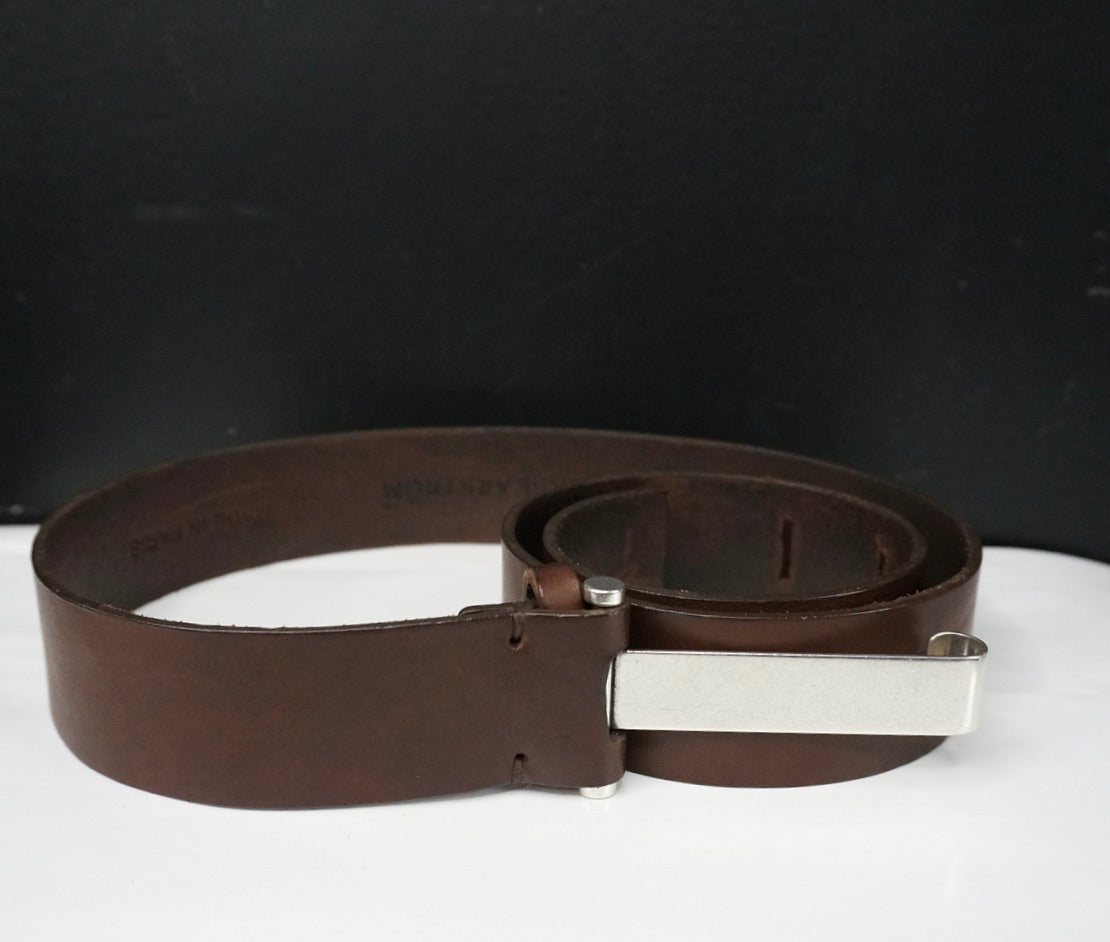 Long buckle belt