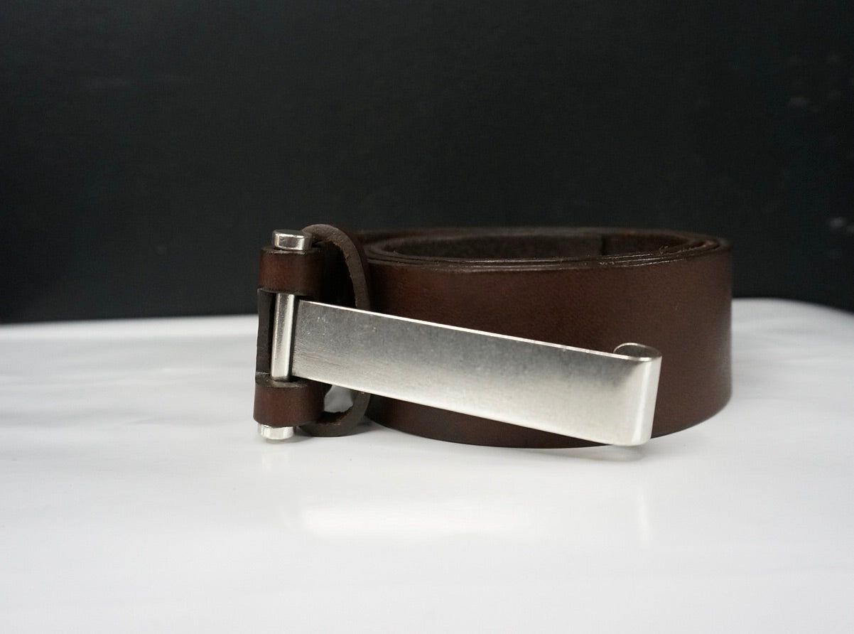 Long buckle belt